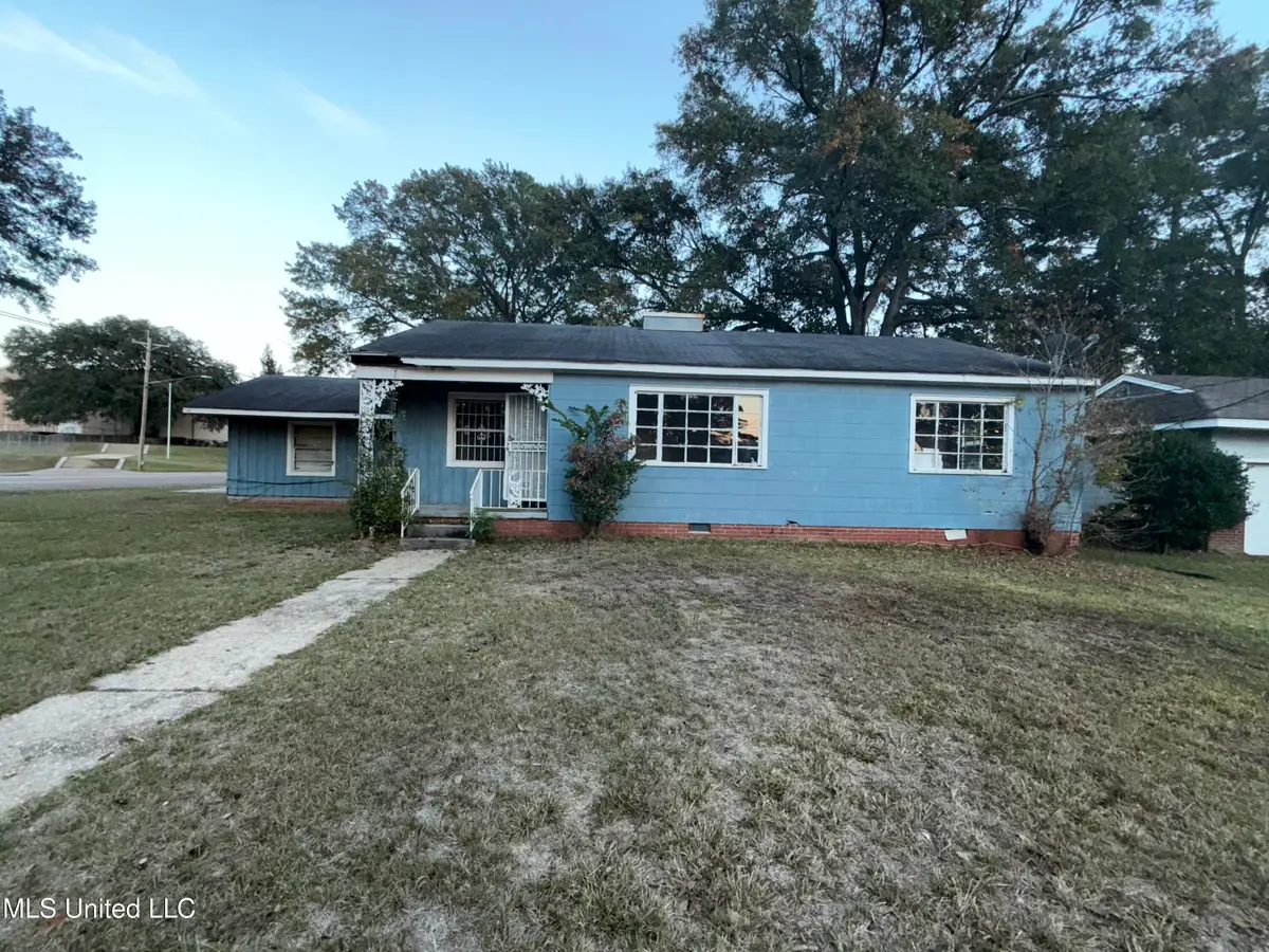1004 Voorhees Avenue, Jackson, MS 39209 - Image #1