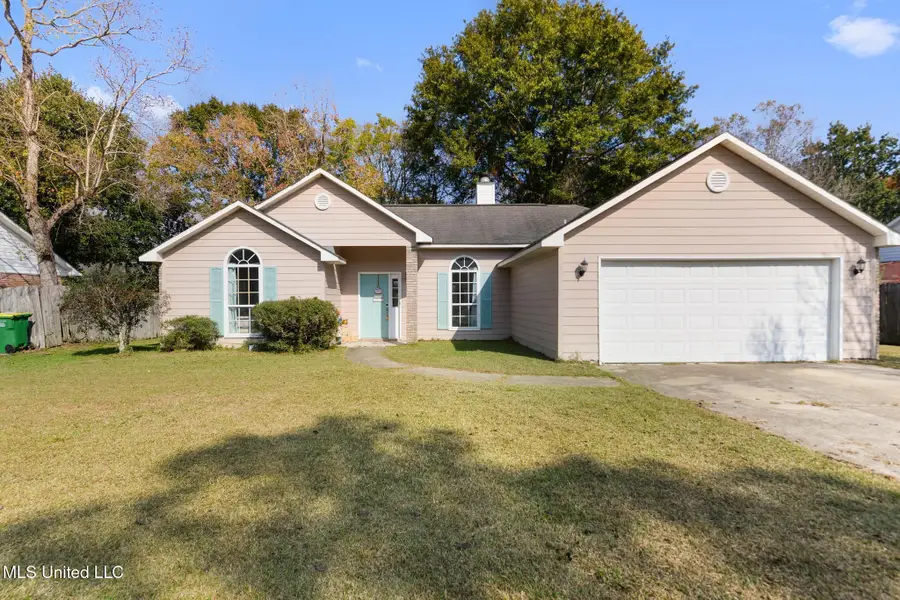 6920 Pinehurst Drive, Ocean Springs, MS 39564 - Image #2