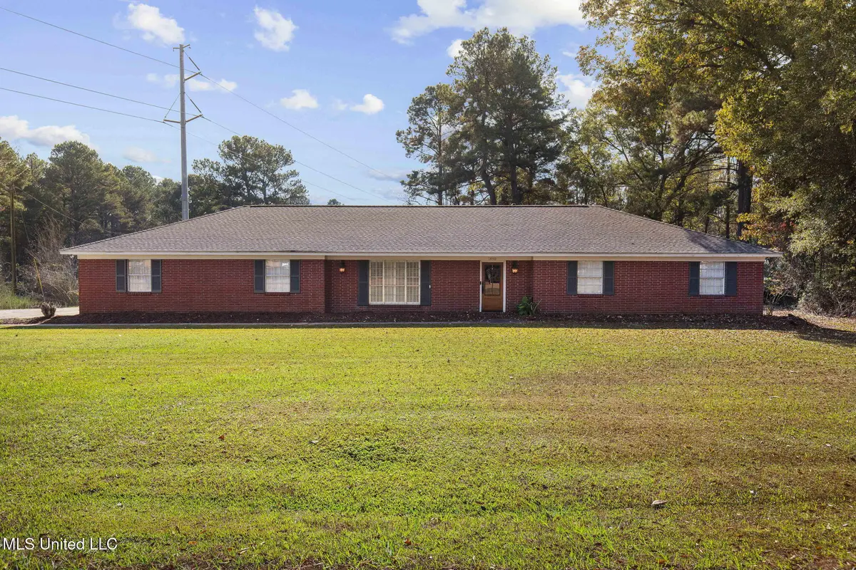 1430 Sunset Drive, Canton, MS 39046 - #1