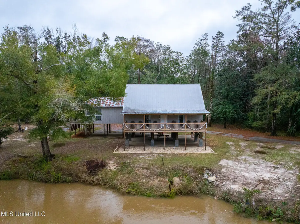 13240 River Road, Gulfport, MS 39503 - Image #1