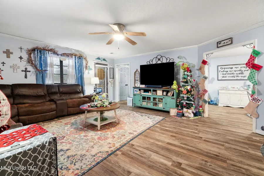 7286 Kingcrest Road, Olive Branch, MS 38654 - Image #3