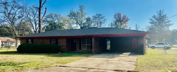 203 Union Street, Itta Bena, MS 38941