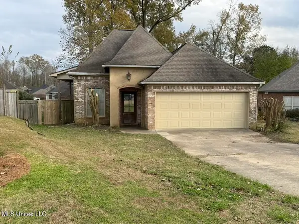 144 Oakleigh Drive, Clinton, MS 39056