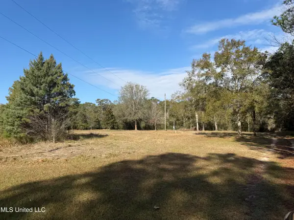 11925 Roberts Chapel Road, Moss Point, MS 39562