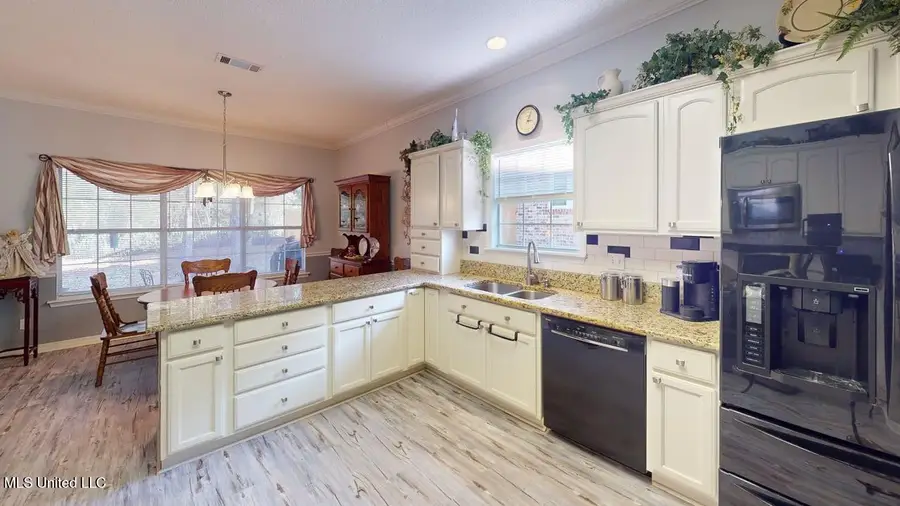 9461 Op La Way, Diamondhead, MS 39525 - Image #3