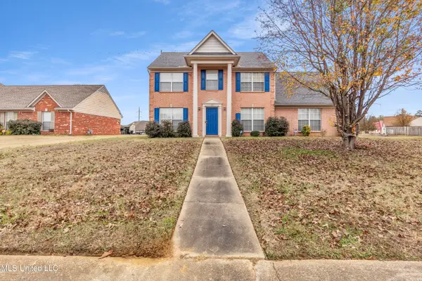 124 Oakleigh Drive, Batesville, MS 38606