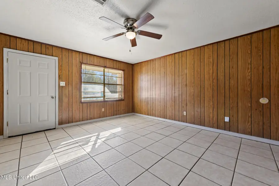 3825 Jeffery Road, Moss Point, MS 39562 - Image #3