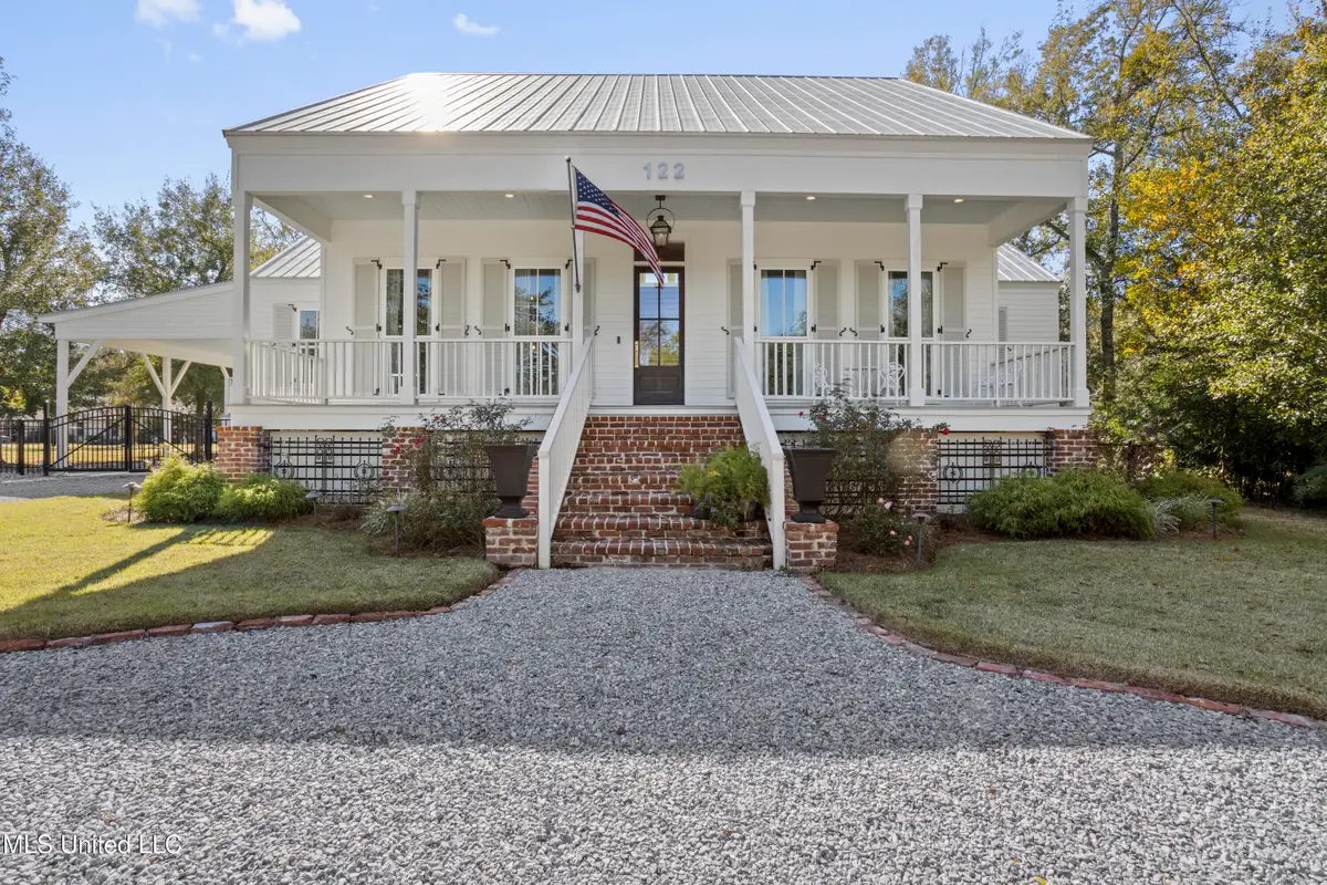 122 Felicity Street, Bay Saint Louis, MS 39520 - Image #1