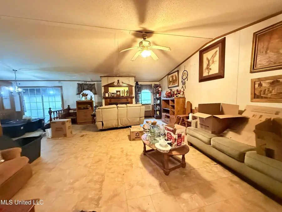 2329 SW Big Creek Drive, Bogue Chitto, MS 39629 - Image #2