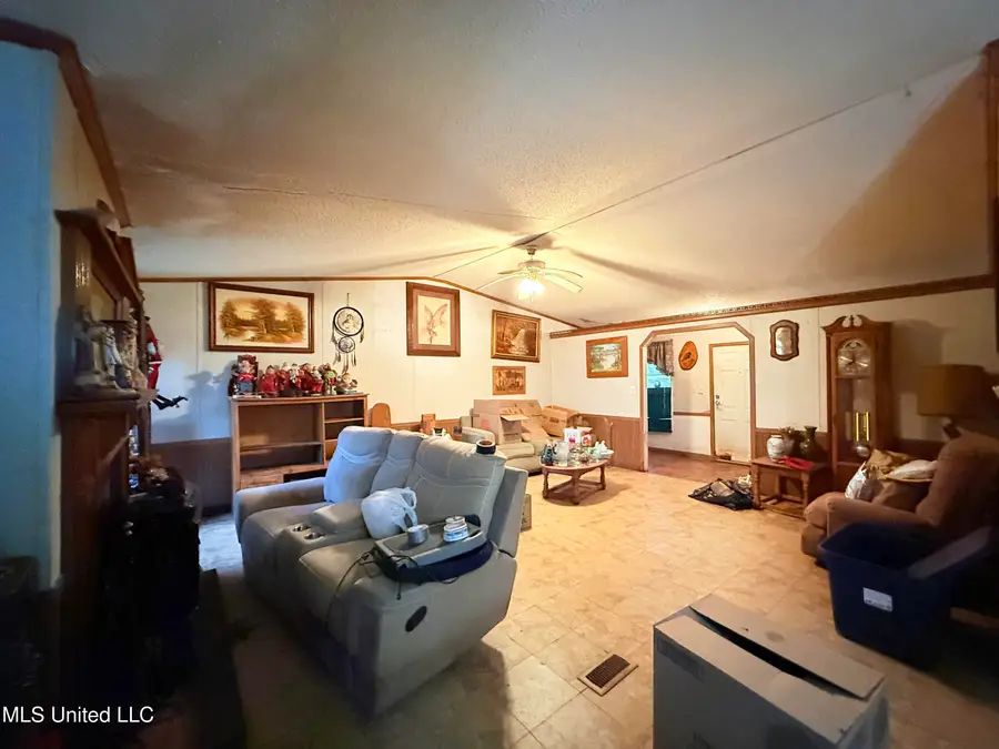 2329 SW Big Creek Drive, Bogue Chitto, MS 39629 - Image #3