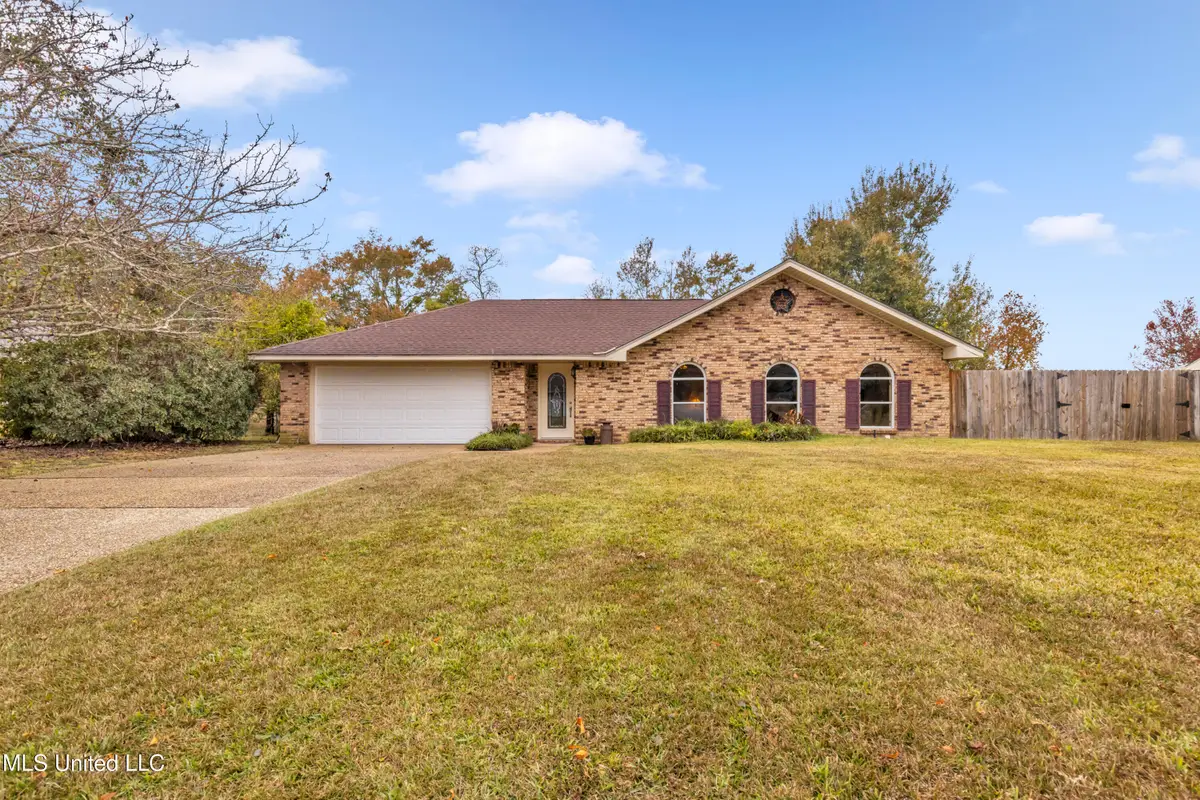 615 N Haven Drive, Biloxi, MS 39532 - Image #1