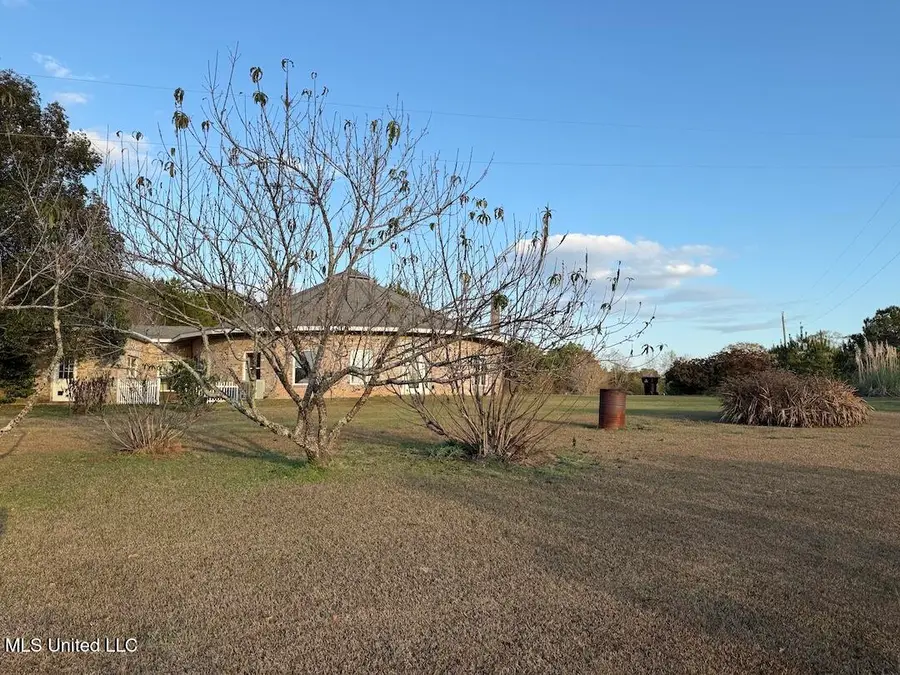 257 Magnolia, Perkinston, MS 39573 - Image #3