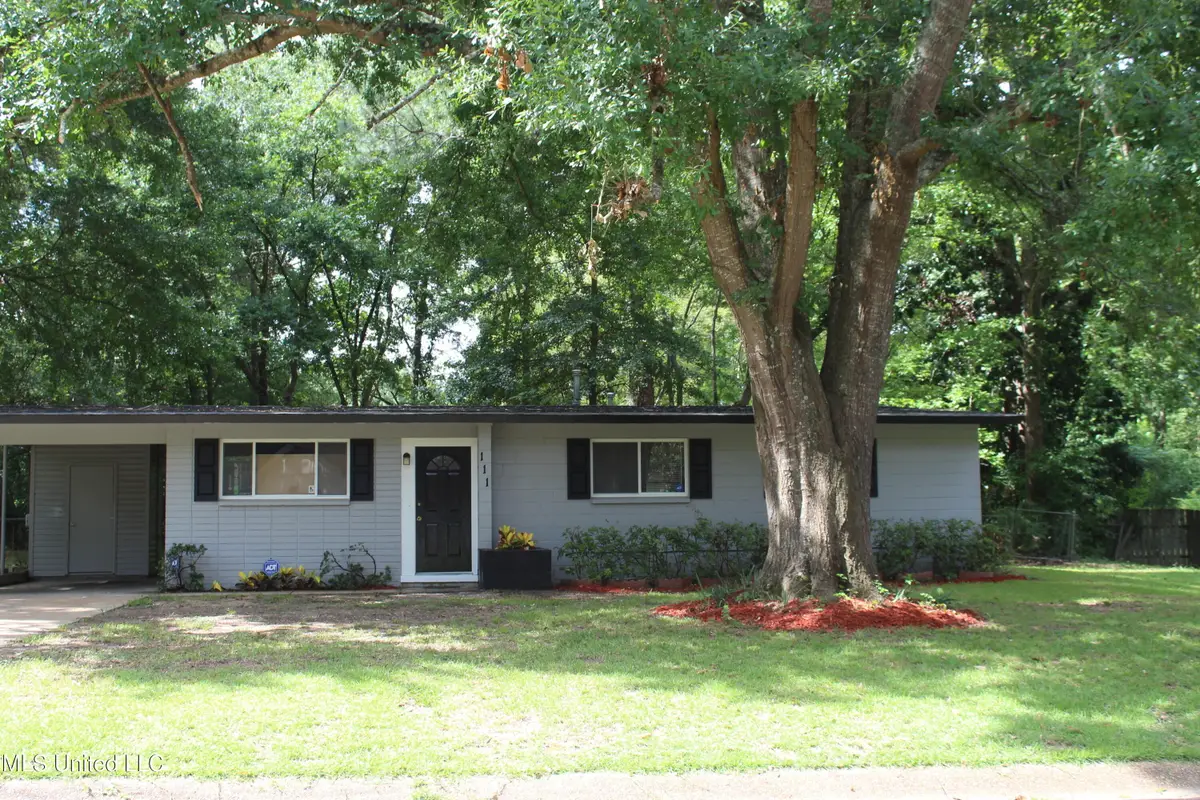 111 Chatham Circle, Jackson, MS 39206 - #1