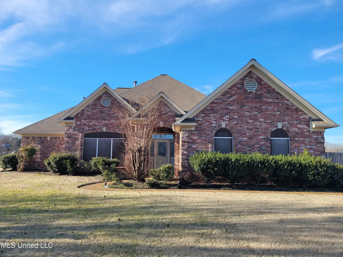 13165 Coldwater Drive, Olive Branch, MS 38654 - #1