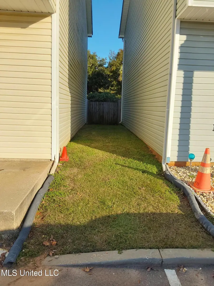 1120 A Century Oaks Drive, Gulfport, MS 39507 - Image #2