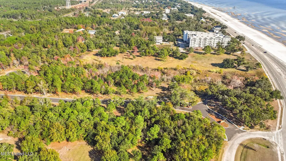 124 W Beach Boulevard, Pass Christian, MS 39571 - Image #1