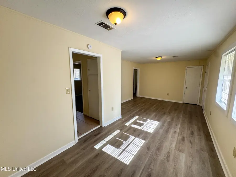 1326 Cadillac Drive, Jackson, MS 39213 - Image #3