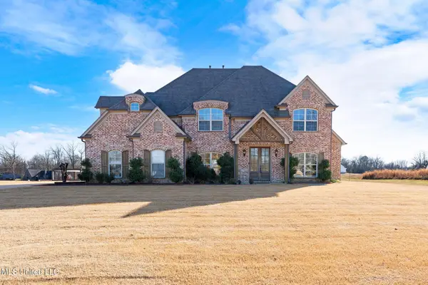 4883 W Oak Grove Road, Hernando, MS 38632