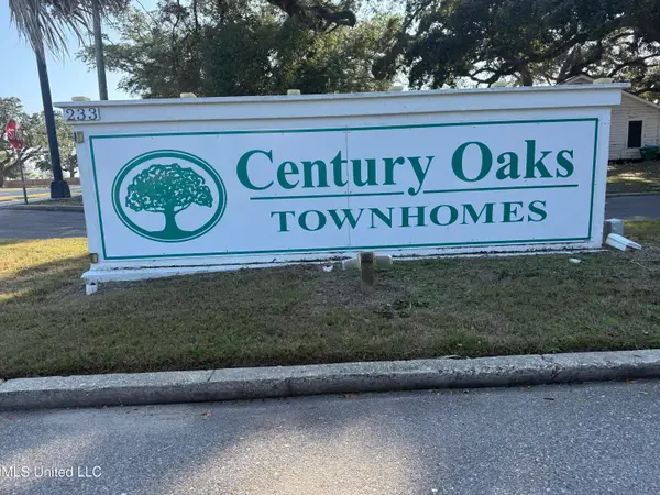 1101 Century Oaks Drive, Gulfport, MS 39507