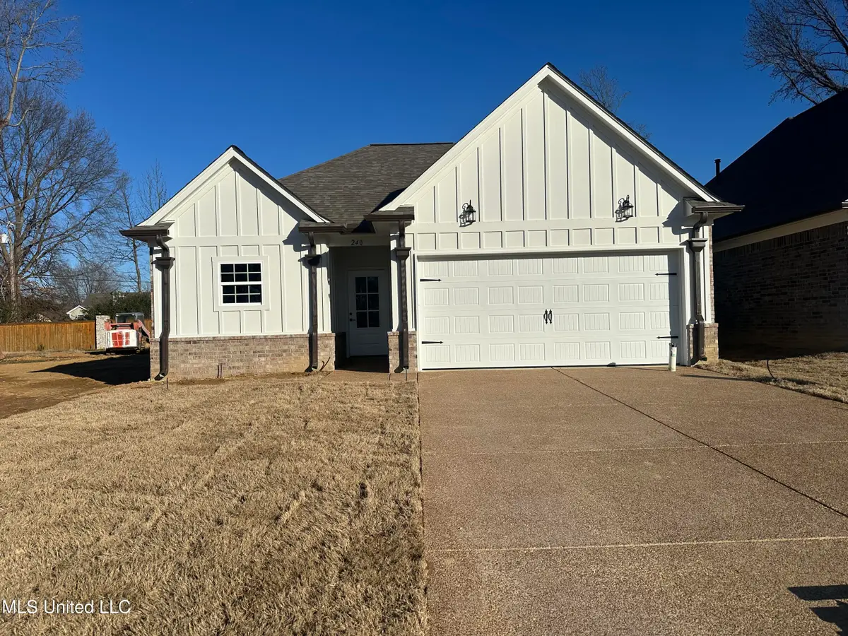 240 Flower Garden Drive, Southaven, MS 38671 - Image #1