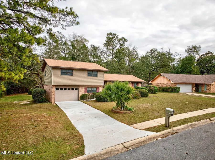 796 Sharon Hills Drive, Biloxi, MS 39532 - Image #3