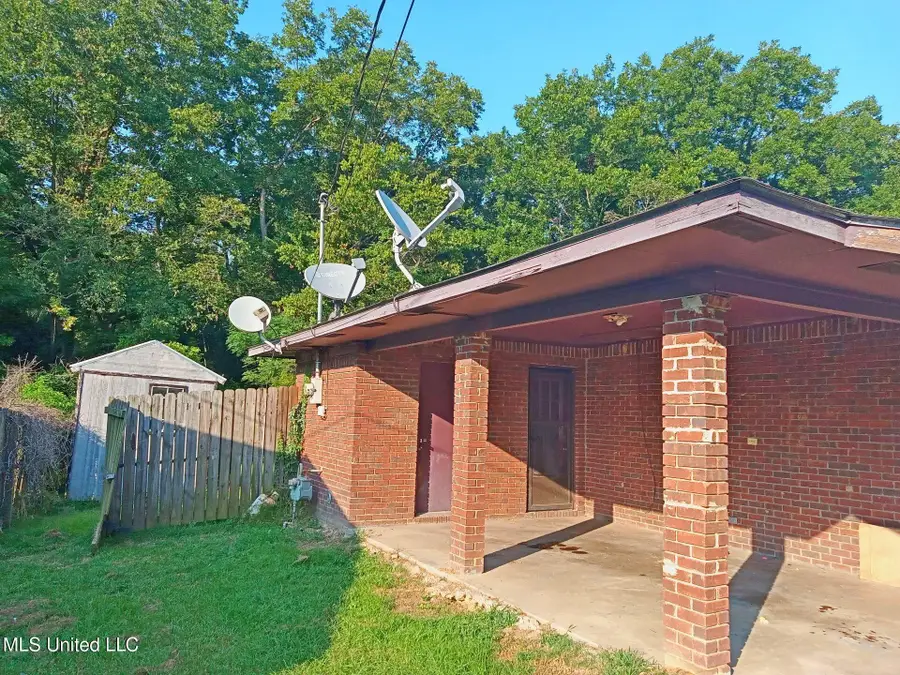 196 Northpoint Drive, Yazoo City, MS 39194 - Image #2