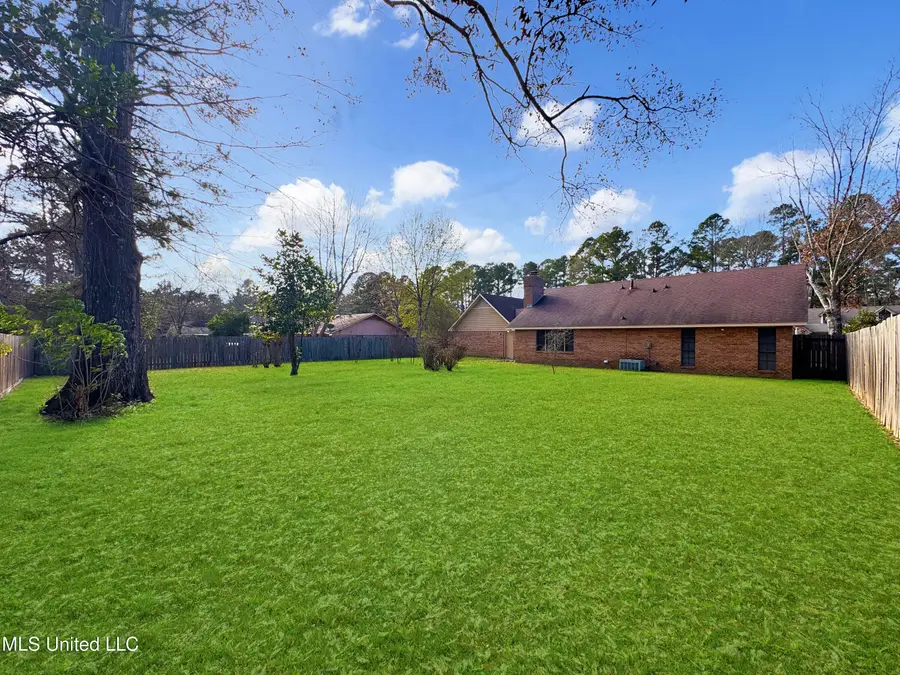 624 Cedar Springs Drive, Jackson, MS 39212 - Image #3