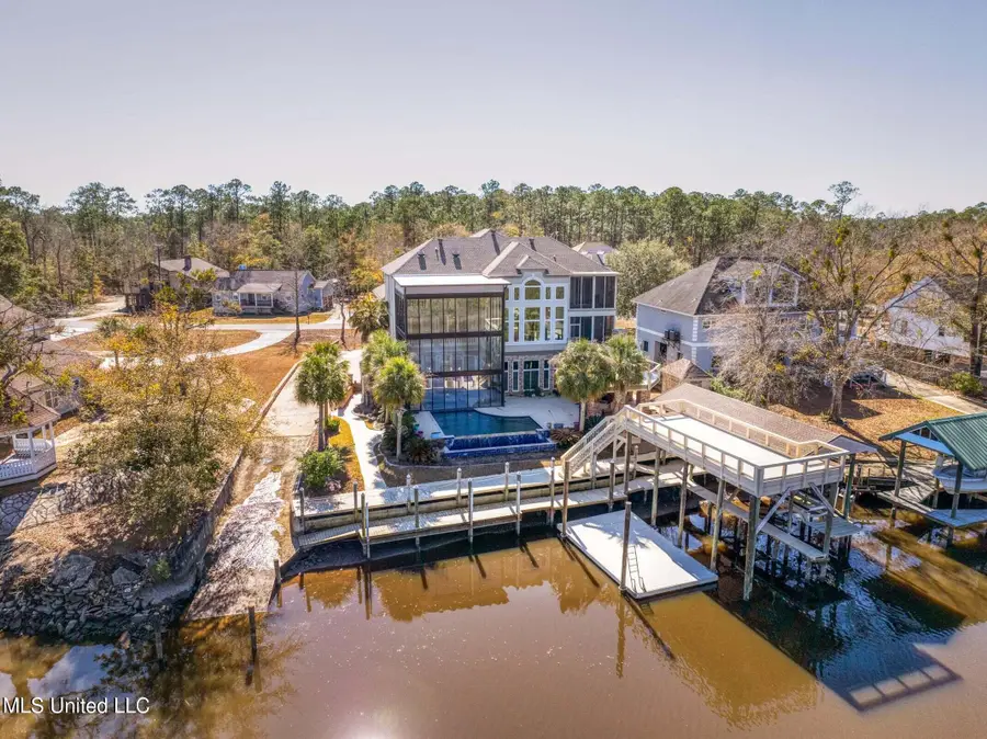 8230 Maunalani Place, Diamondhead, MS 39525 - Image #2