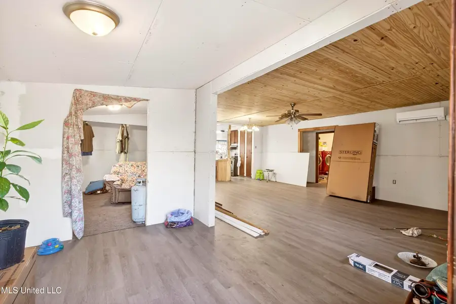 110 Bobwhite Lane, Lucedale, MS 39452 - Image #3