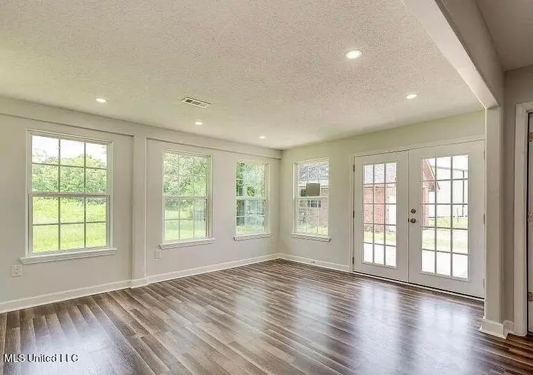 6535 Lakeshore Road, Bay Saint Louis, MS 39520 - Image #3