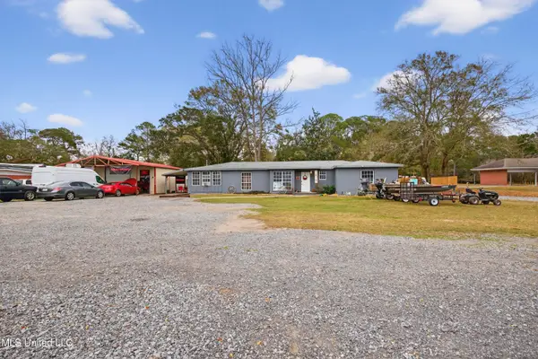 7621 Elder Ferry Road, Moss Point, MS 39563