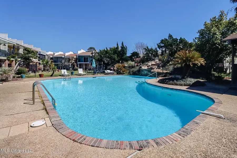 2501 Gulf Avenue, Gulfport, MS 39501 - Image #2