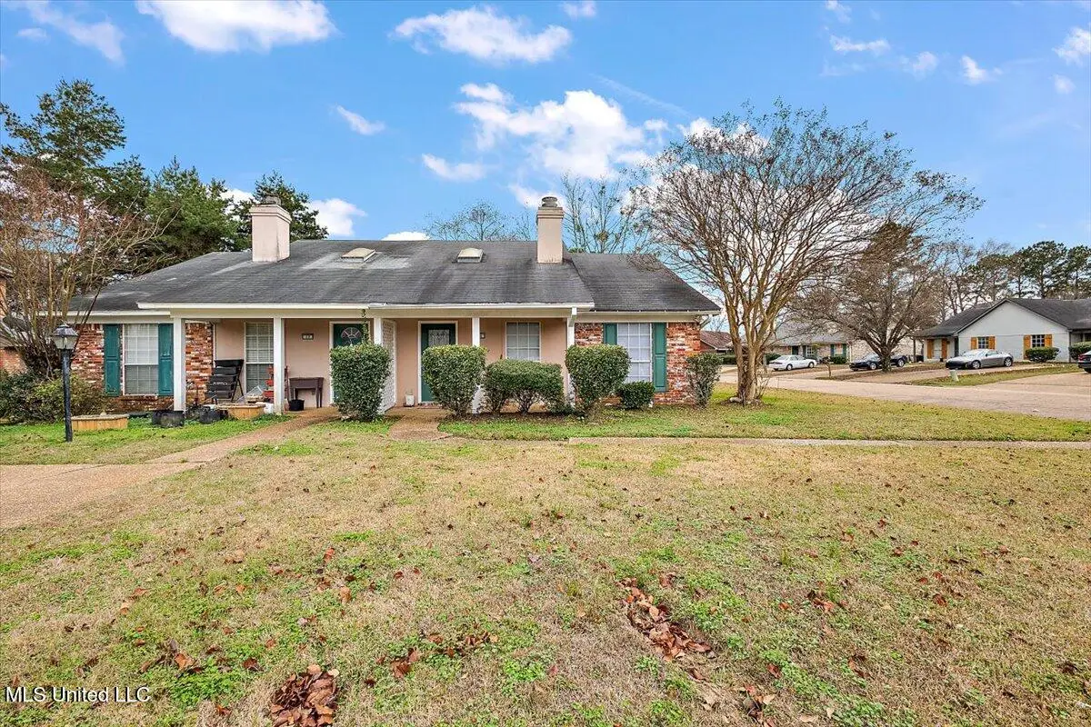 14 Meadowoods Circle, Jackson, MS 39211 - Image #1