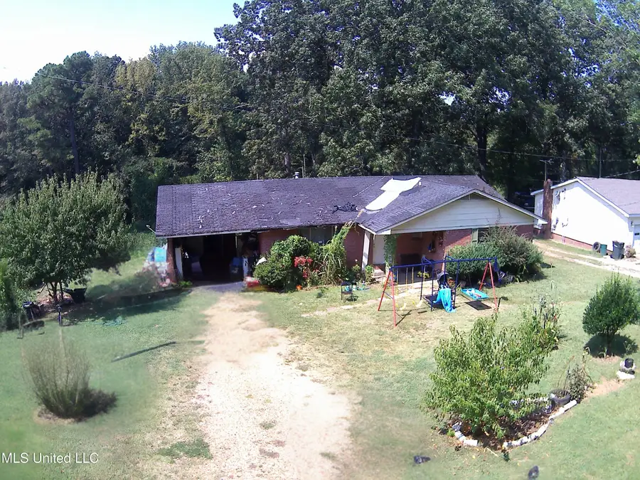 110 Laws Hill Road, Holly Springs, MS 38635 - Image #2