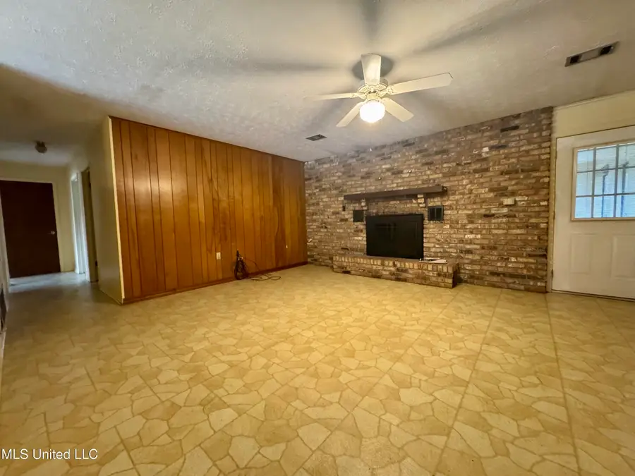 14 Northwood Drive, Long Beach, MS 39560 - Image #3