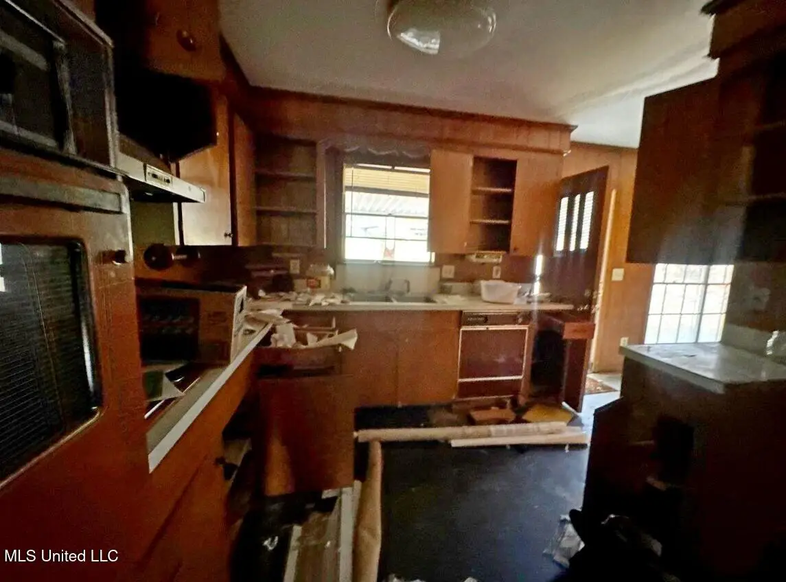 1110 Dardanelle Drive, Jackson, MS 39204 - Image #1