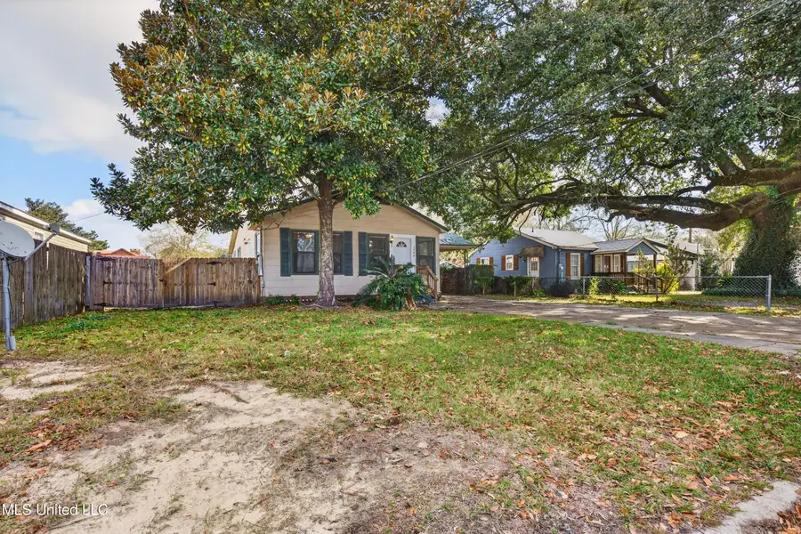 2406 8th Street, Pascagoula, MS 39567 - Image #3