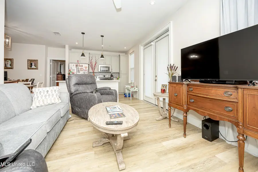 2501 Bienville Boulevard, Ocean Springs, MS 39564 - Image #2