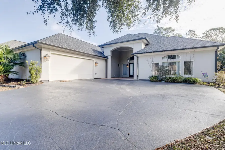 7440 Live Oak Way, Pass Christian, MS 39571 - Image #2