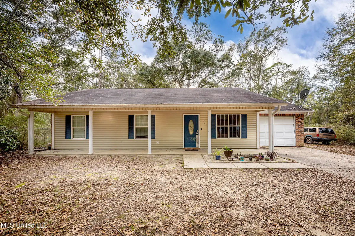 723 Lime Street, Ocean Springs, MS 39564 - Image #1