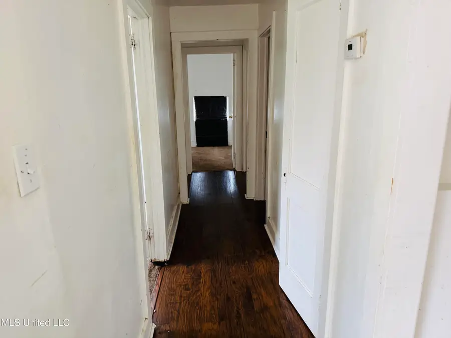 135 Autumn Drive, Vicksburg, MS 39180 - Image #2