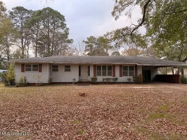 5863 Canton Park Drive, Jackson, MS 39211