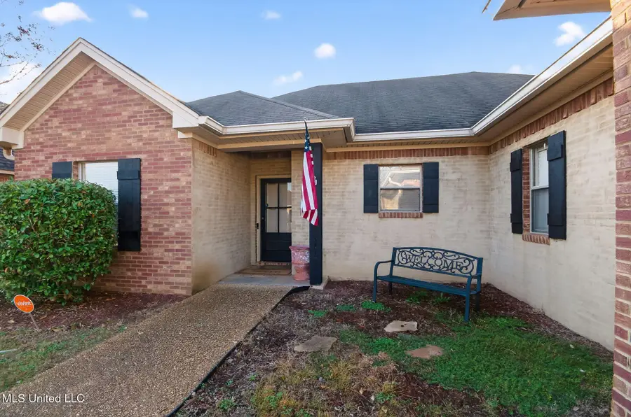 913 Caitlin Cove, Brandon, MS 39047 - Image #2