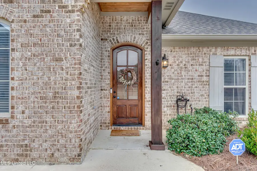 151 Western Ridge Circle, Canton, MS 39046 - Image #2