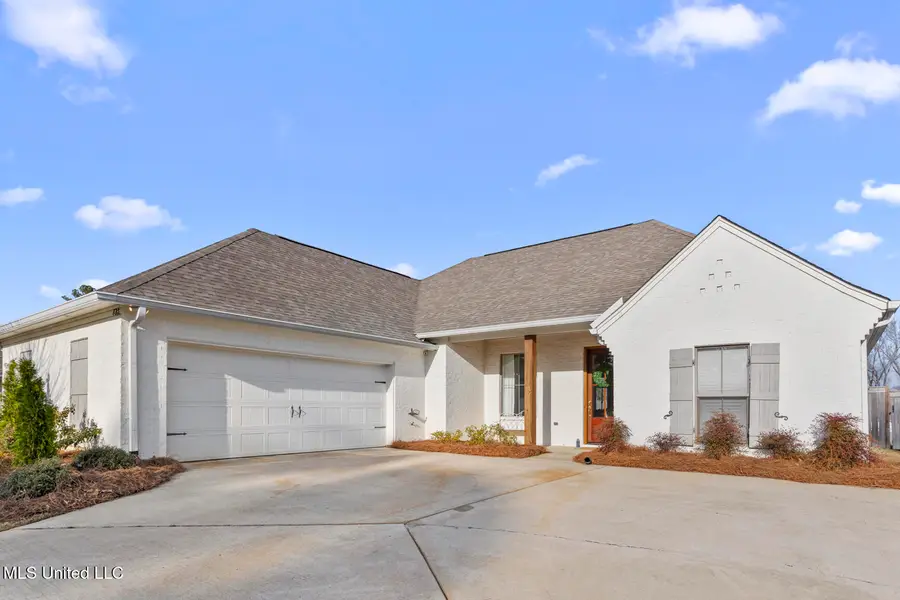 135 Hampton Ridge, Madison, MS 39110 - Image #2