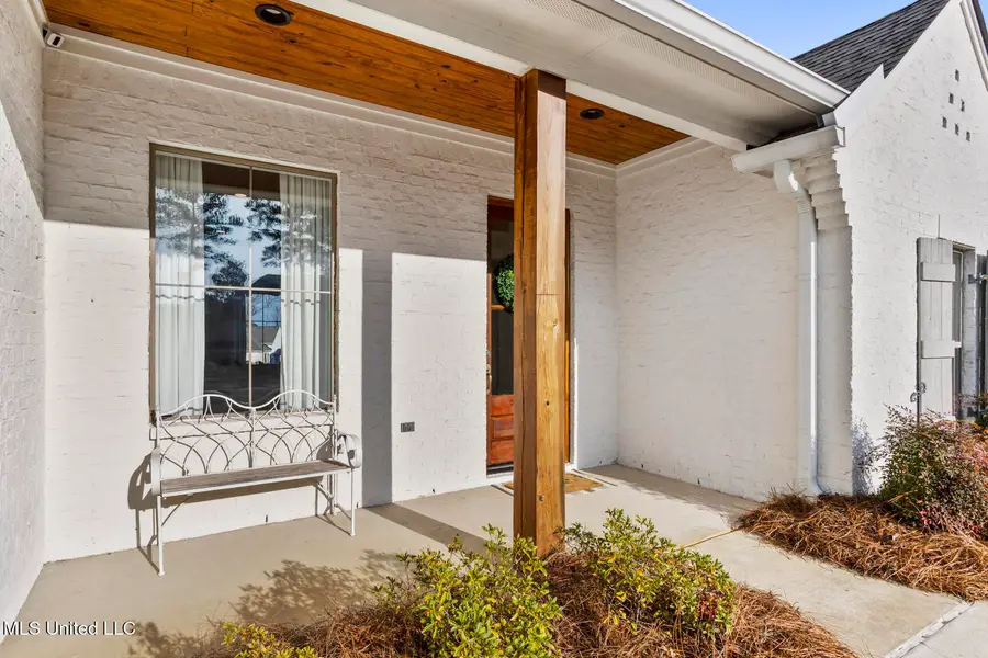 135 Hampton Ridge, Madison, MS 39110 - Image #3