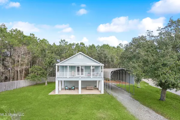 400 Garden Road, Bay Saint Louis, MS 39520
