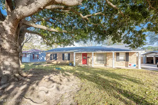 2706 Lynwood Street, Pascagoula, MS 39567