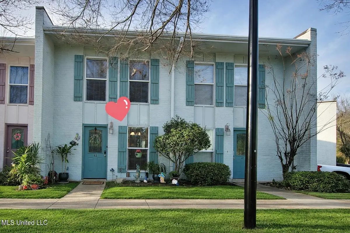 3230 Cumberland Road, Ocean Springs, MS 39564 - #1
