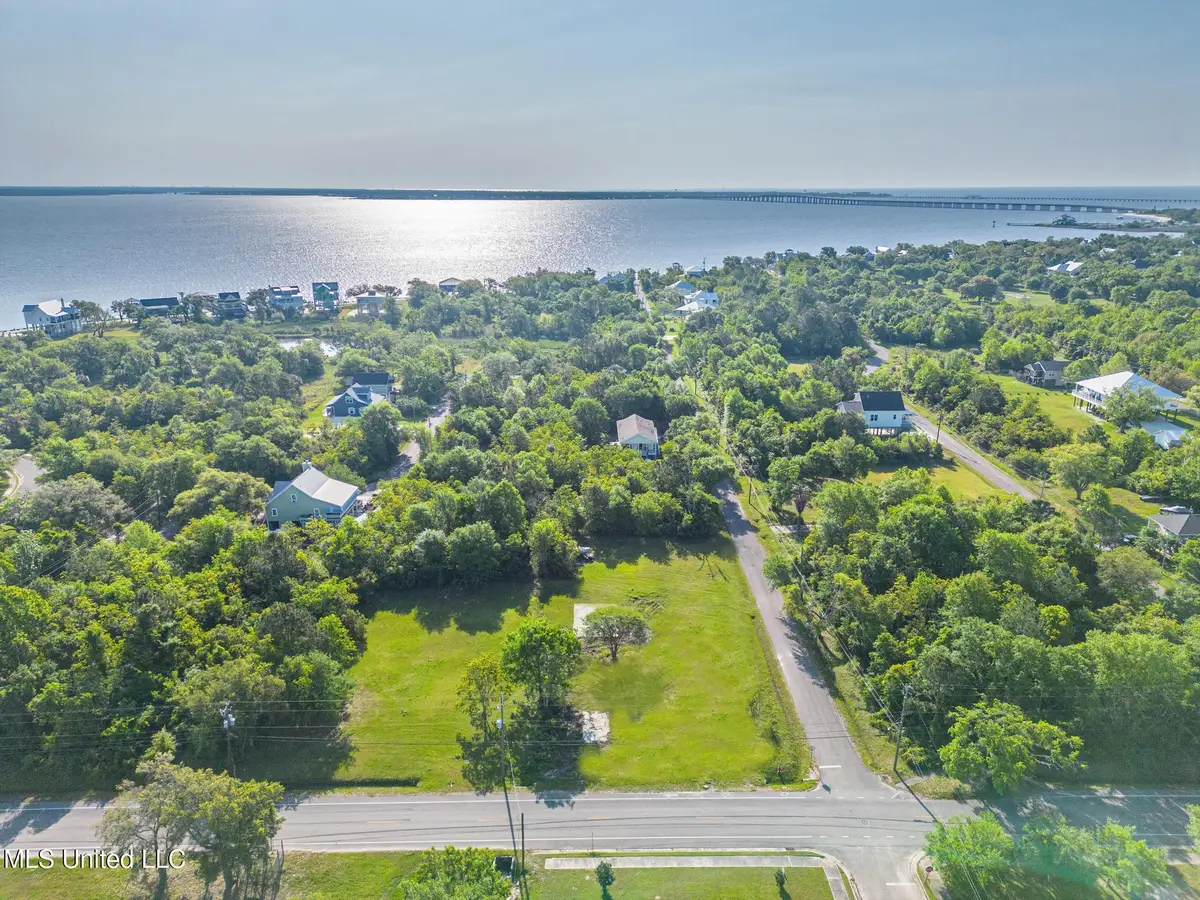 1403 Dunbar Avenue, Bay Saint Louis, MS 39520 - Image #1